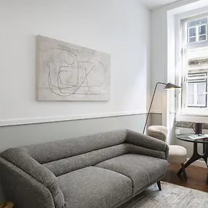 Apartamento Downtown Flat With Design And Comfort At Downtown, 3rd-floor No Lift, Lisboa